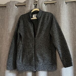 Old Navy heathered grey/black zip up men’s fleece with pockets - size Large